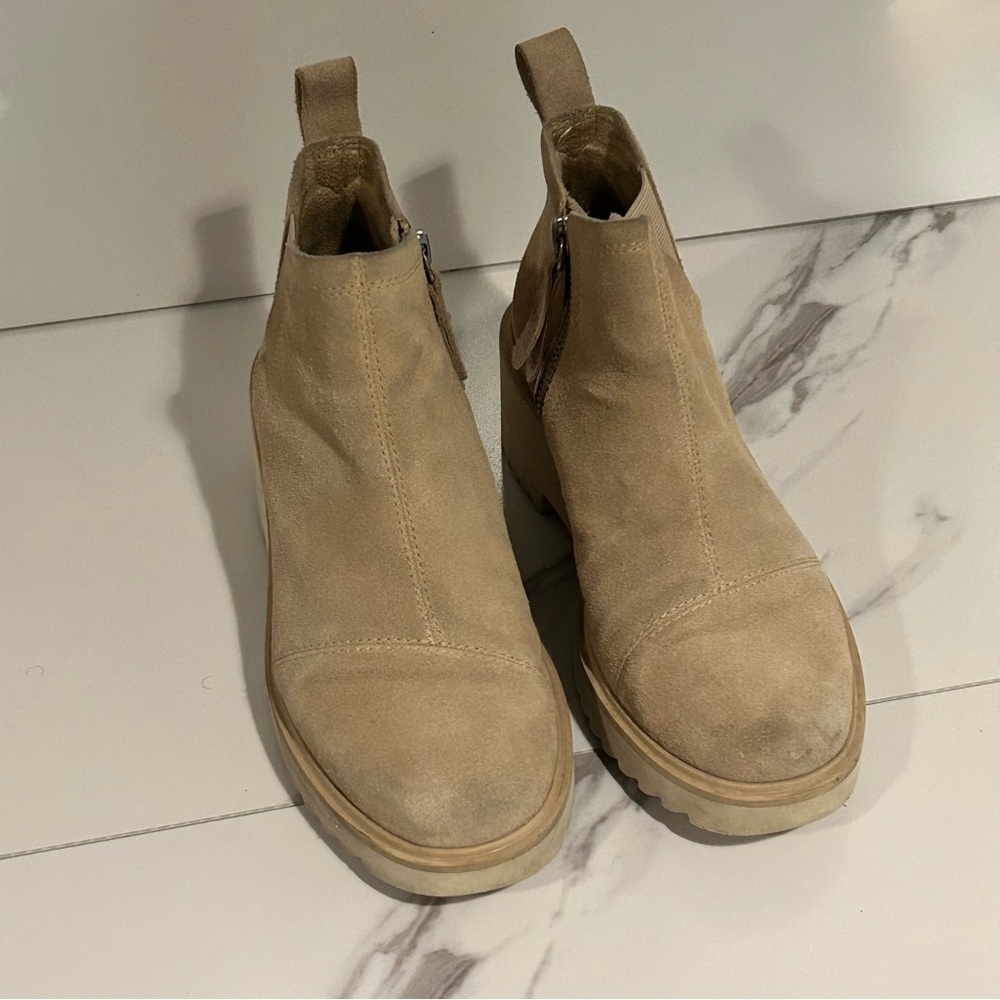Toms Tan Ankle Boots